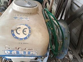 Postřikovač Darin 200 l