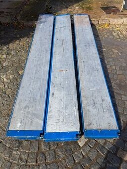 Hliníkové bočnice sajtny - 1