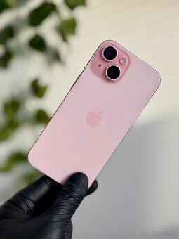 iPhone 15 256GB růžový
