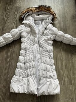 Dámský prošívaný kabát M