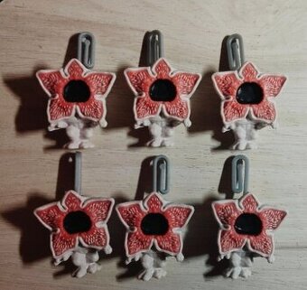 Stranger Things Kinder Joy Demogorgon