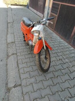 Jawa 50, typ 20 s doklady