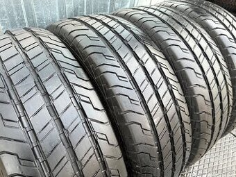 Continental 215/65/16c letní