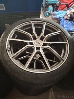 Alu kola AEZ s pneu 5x112, 235/40/18