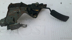 elektronický pedál plynu Renault clio 3