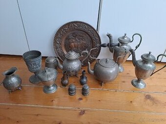 Cínové nádobí sada