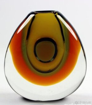 HLEDÁM TUTO VÁZU V TOP STAVU