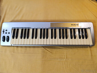MIDI klávesy M-Audio keystation 49e