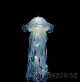 Krásné světlo medúza