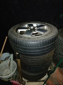 ALU originál Škoda  octavia1 letní pneu