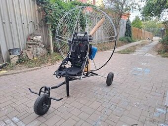 Prodám krosnu s tříkolkou Spin FS 180 E