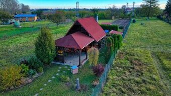 Chata s okrasnou i užitkovou zahradou Břeclav