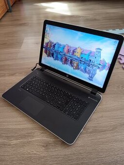 HP Pavilion Core A8-6410 APU with Radeon R5