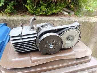 Babetta 210 motor