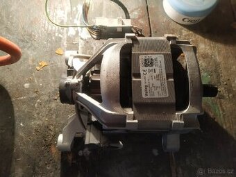 Motor z pračky - 1