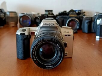 MINOLTA Sweet Alpha S (Minolta Zoom 35-105) - 1990