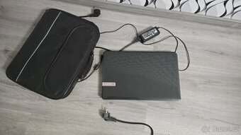 Prodám notebook Packard Bell - 1
