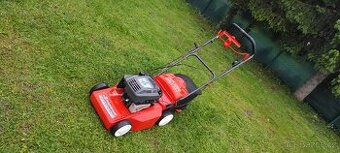 Benzínová sekačka Husqvarna motor briggstratton záběr 43