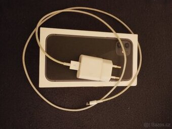 iPhone 11 128GB Černá