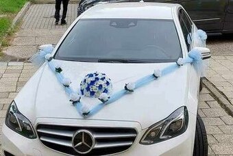 Svatební kytice na auto + mašle na kliky + růže na přední ka - 1