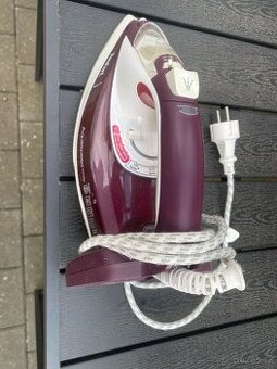 Naparovaci zehlicka Tefal