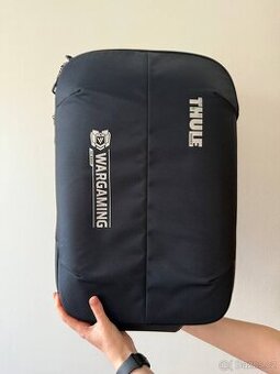 Thule Subterra roller 36 l na náhradní díly.