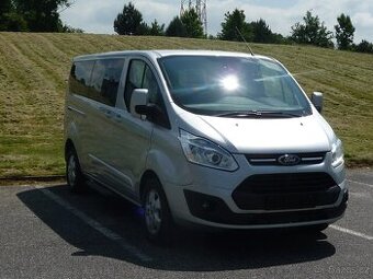 Ford TOURNEO CUSTOM 2.2TDCi 155Hp LONG 08/2015 8 MÍSTNÉ