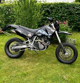 KTM 640 LC4 Supermoto