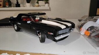Lego Icons 10304 Chevrolet Camaro Z28 1969 - poskládané