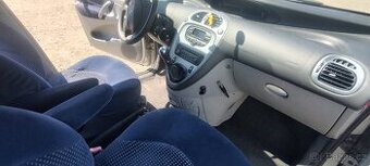 Prodám Xsara Picasso 1,8 benzín r.v.2003
