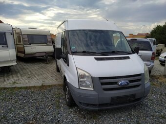Ford Transit rok 2008 - 1