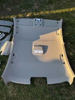 Bmw e90 lci Stropnice vč. Osvětlení a sloupků