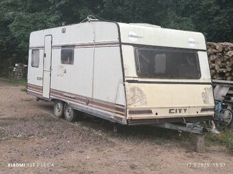 Karavan dvouosy