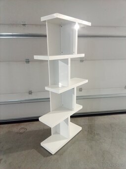 VYSOCELESKLÝ BÍLÝ POLICOVÝ REGÁL 179 x 90 x 28 CM