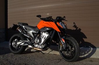 KTM Duke 790 r.v. 2024 - 3600km