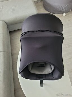 Autosedačka vajíčko Nuna Pipa Next