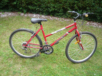 Dámské kolo značkové velikost 26 za 490 kč.