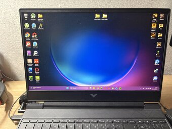 Herní notebook HP Victus 15