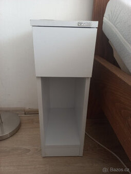 Úzký noční stolek zn. Vicco