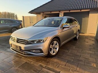 Volkswagen Passat Elegance 2.0TDI ALCANTARA KAMERA MATRIX