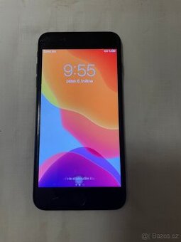 iPhone 8 Plus – 128 GB, prasklý displej, nefunkční Home Butt