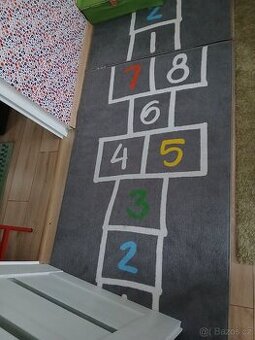 Dětský kusový koberec