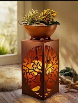 Designové led květináče (zabalené)