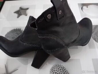 REPLAY DÁMSKÉ KOŽENÉ POLOKOZAČKY VEL.40