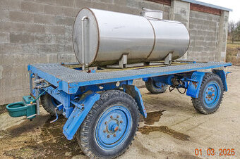 Prodám  cisternu  na pastviny