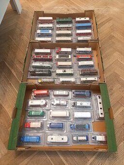 44 modelů Kultovní autobusy minulé éry DeAgostini 1/72