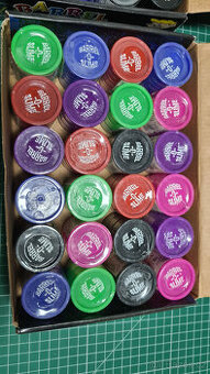 Dětský sliz zábavný v plastovém barelu malý 5cm 24ks