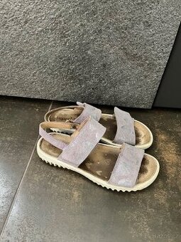 Superfit sandálky vel.37