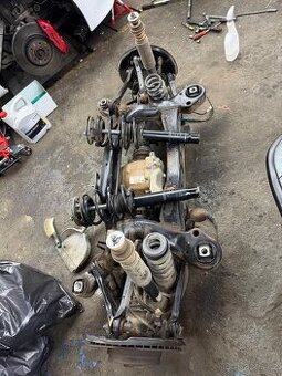 Zadni napravnice bmw e90 e91 e87