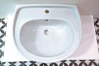Prodám umyvadlo ve velmi dobrém stavu